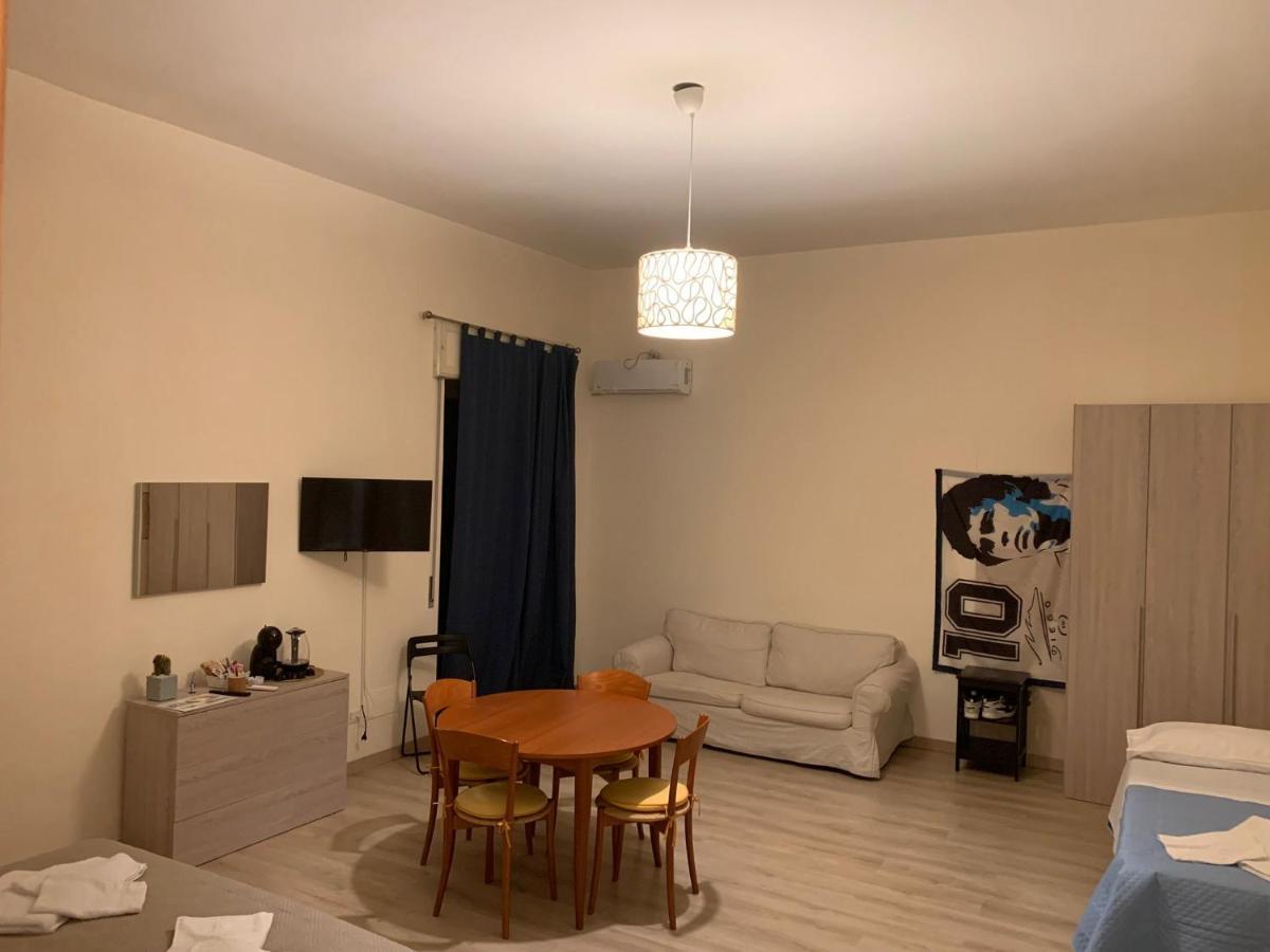 Отель Keira House Napoli Экстерьер фото