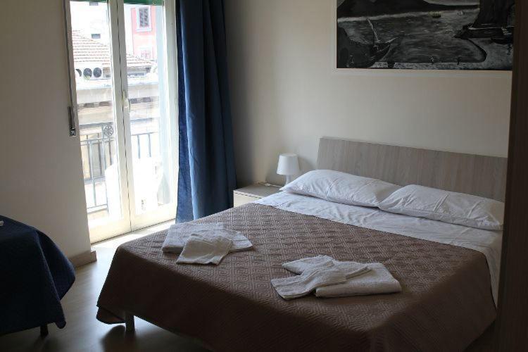 Отель Keira House Napoli Экстерьер фото